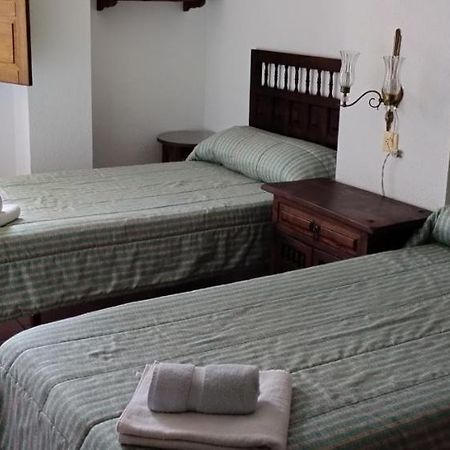 Albergue El Caseron De Fuentes Carrionas Cardano de Abajo Esterno foto