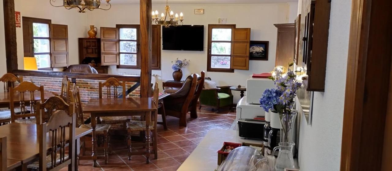 Albergue El Caseron De Fuentes Carrionas Cardano de Abajo Esterno foto